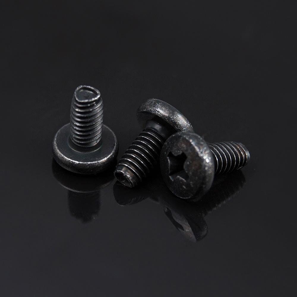 Automotive Screw