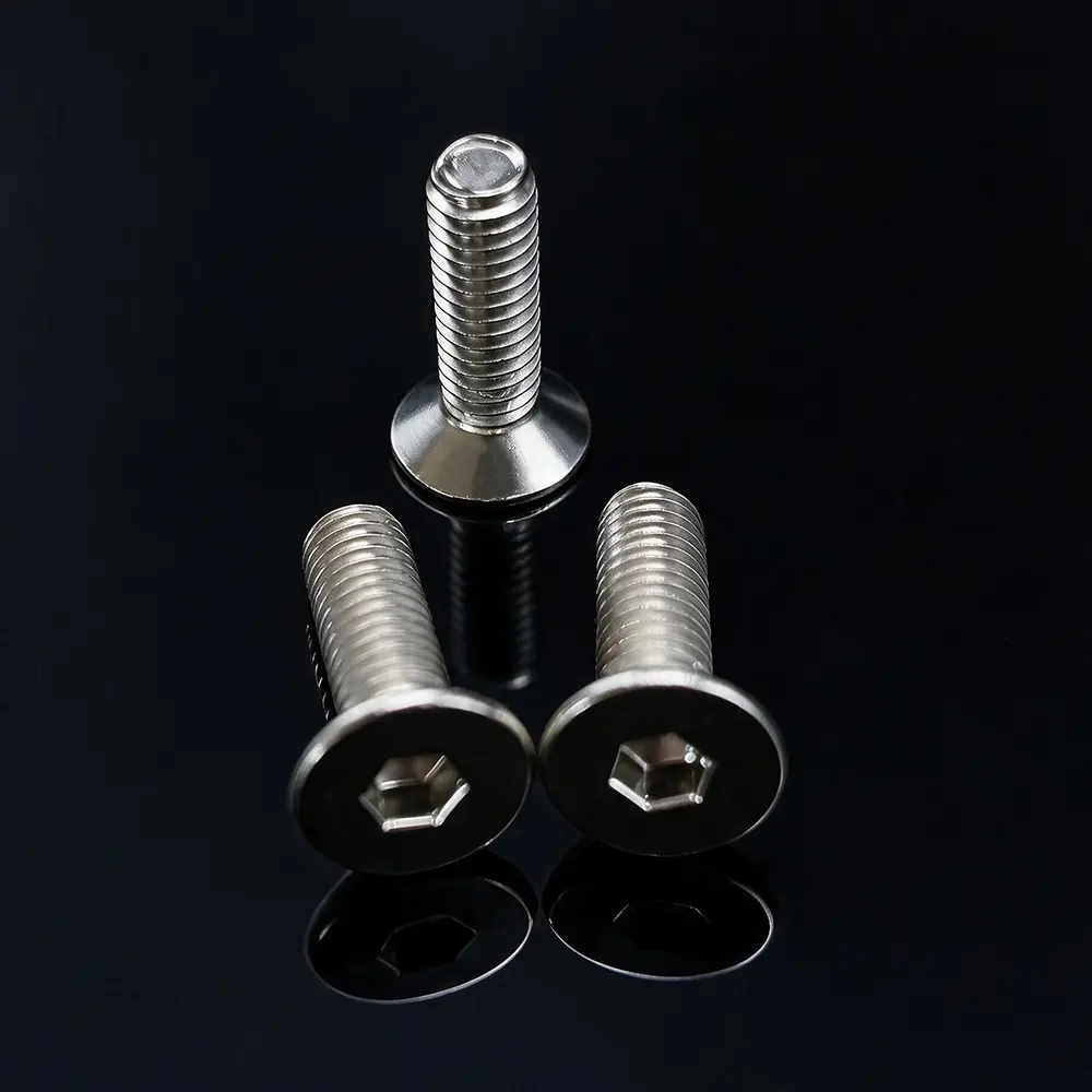 Șurub cu cap hexagonal cu cap plat