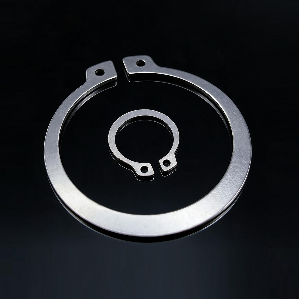 Circlip extern